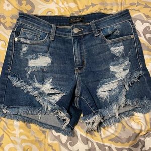 Judy Blue mid rise, size medium denim shorts.